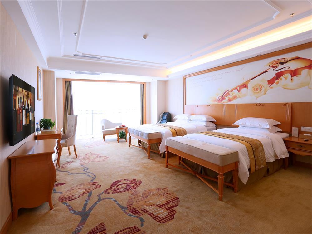 Vienna International Hotel Yantai Changjiang Road Xingyi Square Branch Exteriör bild